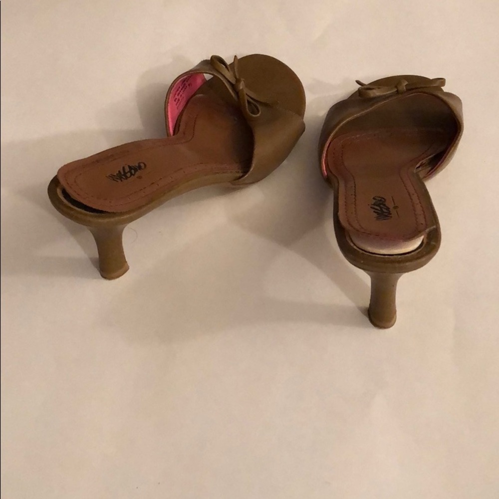 Mossimo pumps - Picture 2 of 3